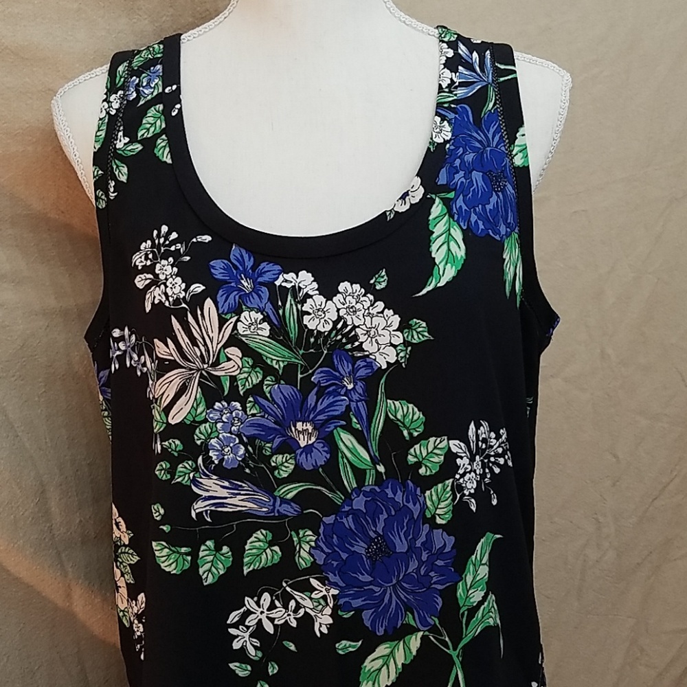 ANN TAYLOR  Sleeveless Blouse